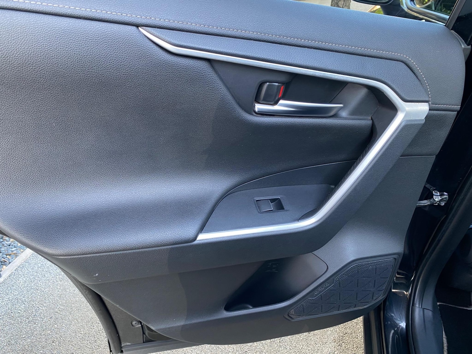 Used Toyota RAV4 2020 for sale - 76997426: Photo 47