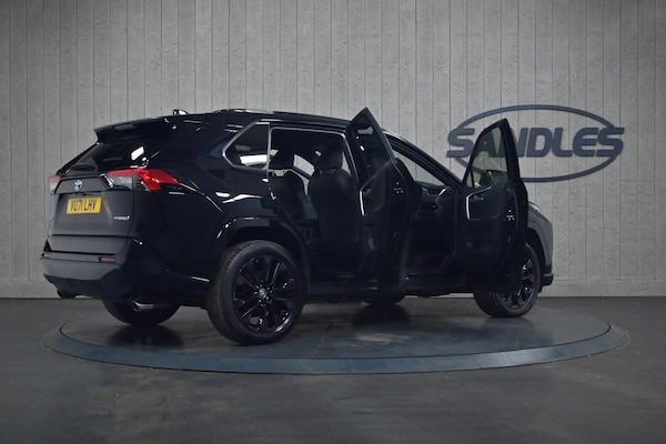 Used Toyota RAV4 2021 for sale - 75809597: Photo 13