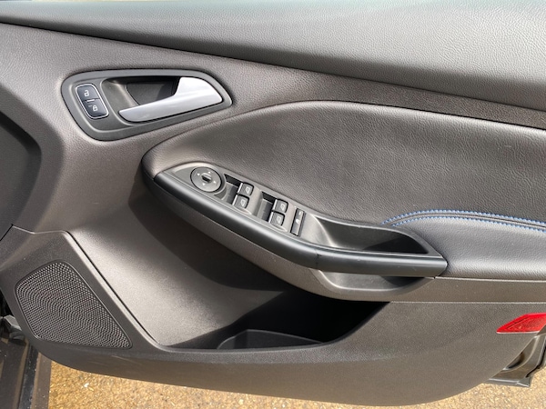 Used Ford Focus 2017 for sale - 73764837: Photo 52