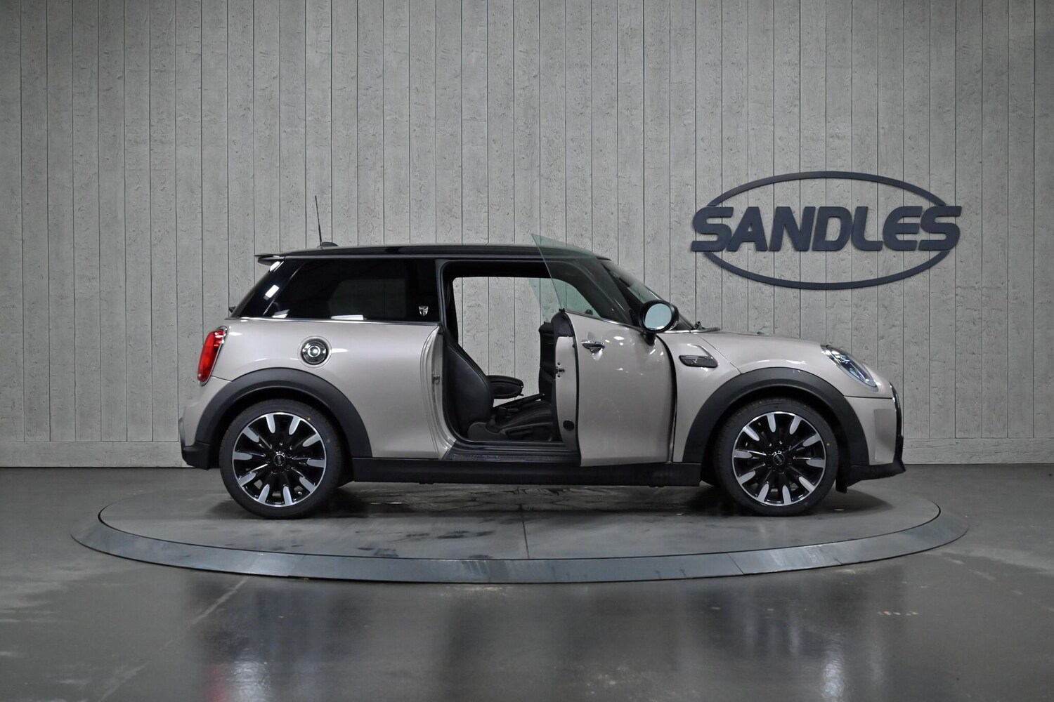 Used MINI Hatch 2021 for sale - 76995834: Photo 11