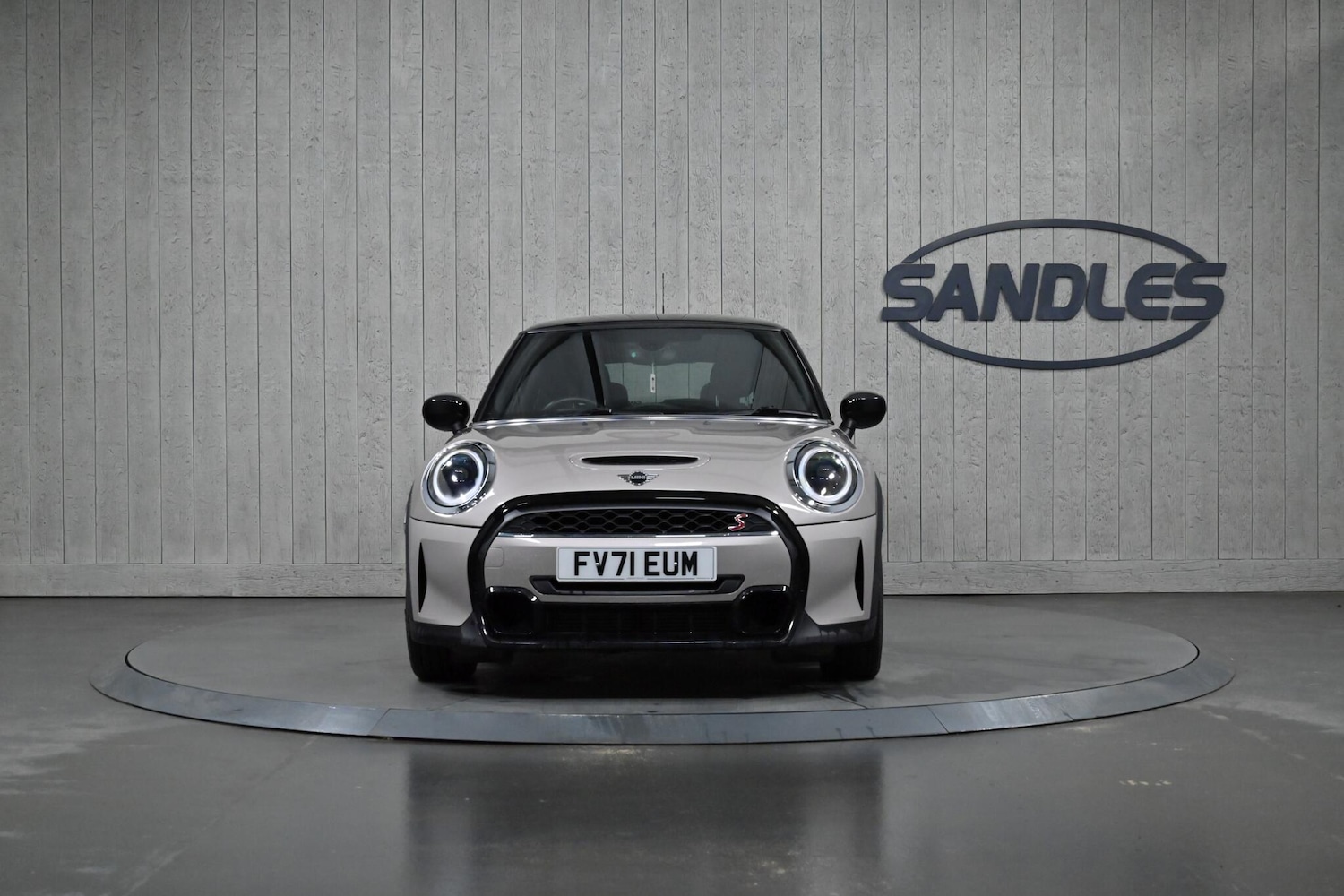 Used MINI Hatch 2021 for sale - 76995834: Photo 2