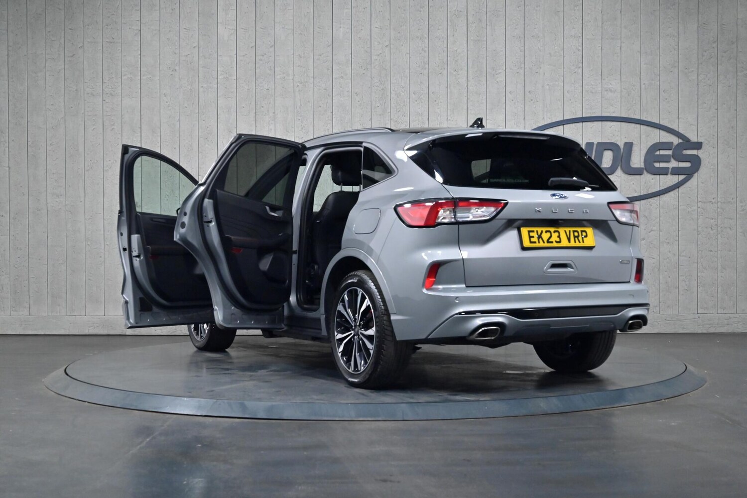 Used Ford Kuga 2023 for sale - 75670641: Photo 11