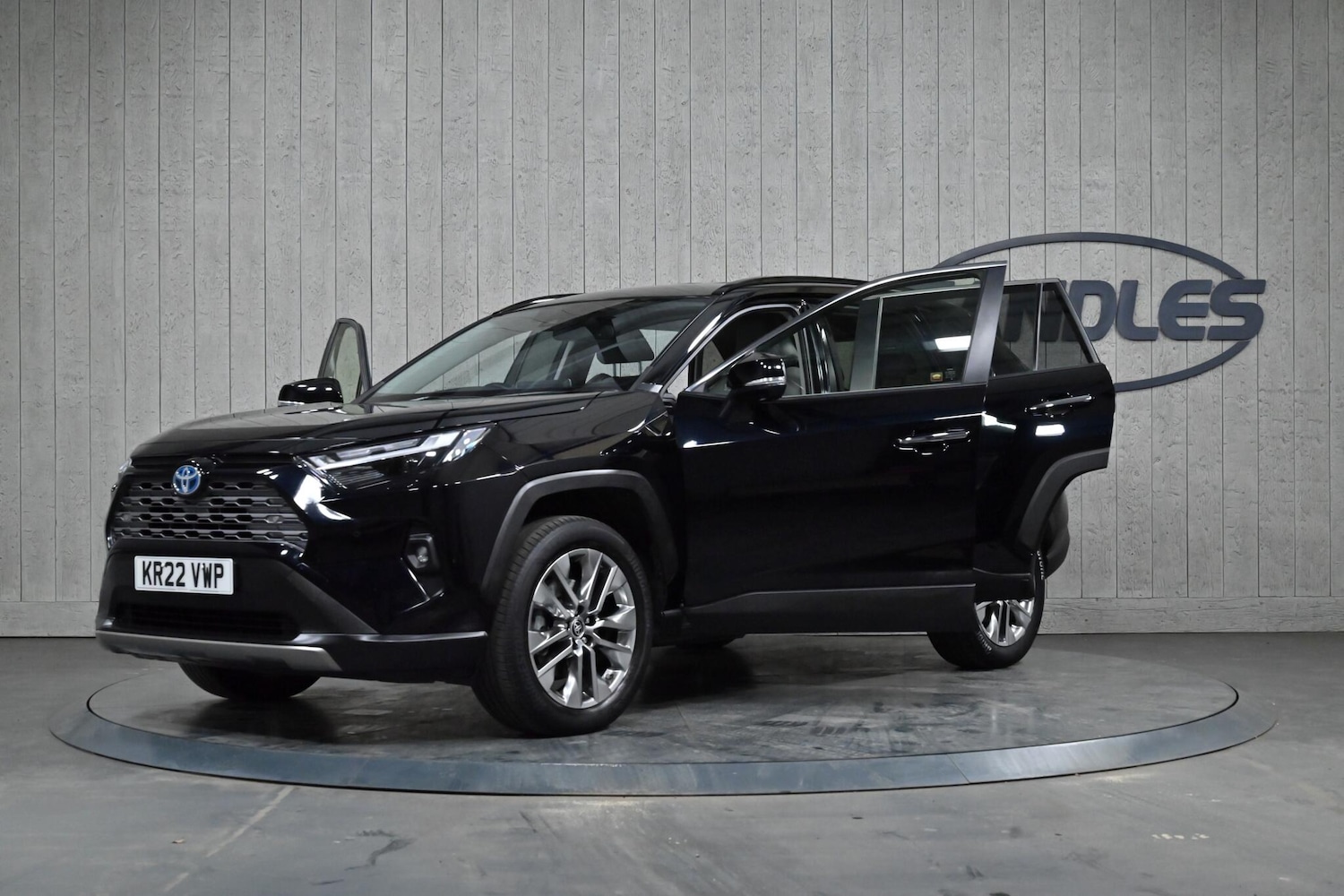 Used Toyota RAV4 2022 for sale - 77455199: Photo 16