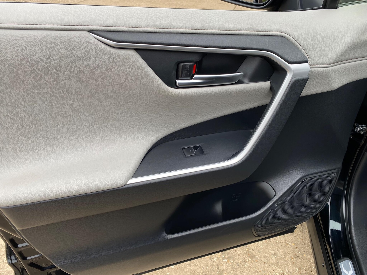 Used Toyota RAV4 2022 for sale - 77455199: Photo 49