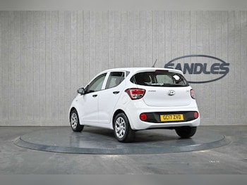 Used Hyundai i10 2017 for sale - 78938874: Photo