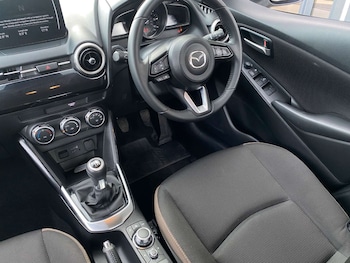 Used Mazda Mazda2 2023 for sale - 78632425: Photo