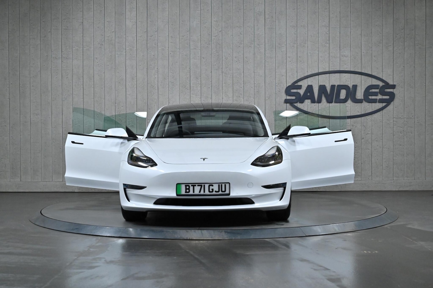 Used Tesla Model 3 2021 for sale - 77040729: Photo 10