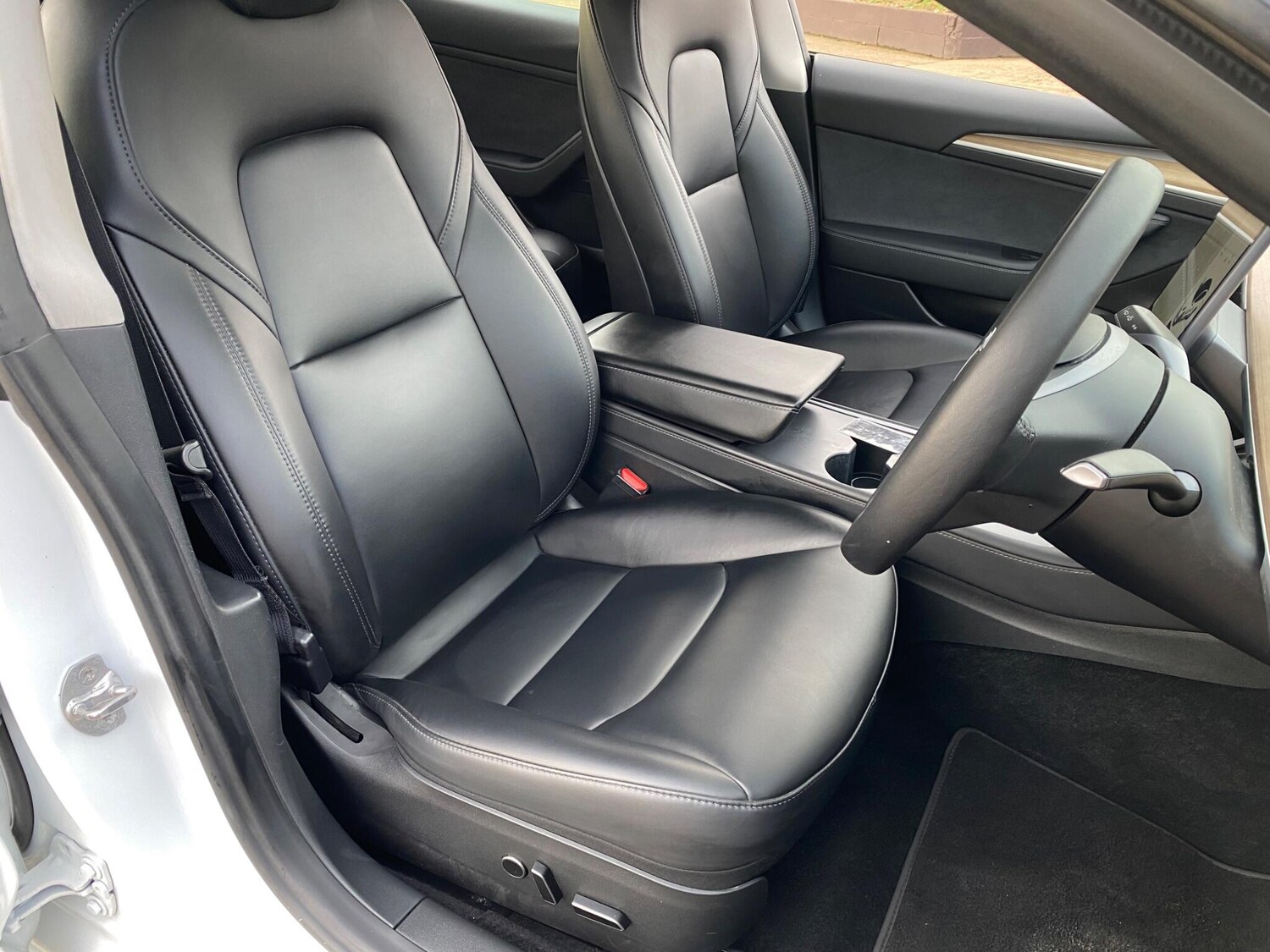 Used Tesla Model 3 2021 for sale - 77040729: Photo 27