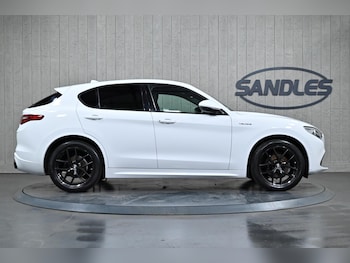 Used Alfa Romeo Stelvio 2021 for sale - 76562465: Photo