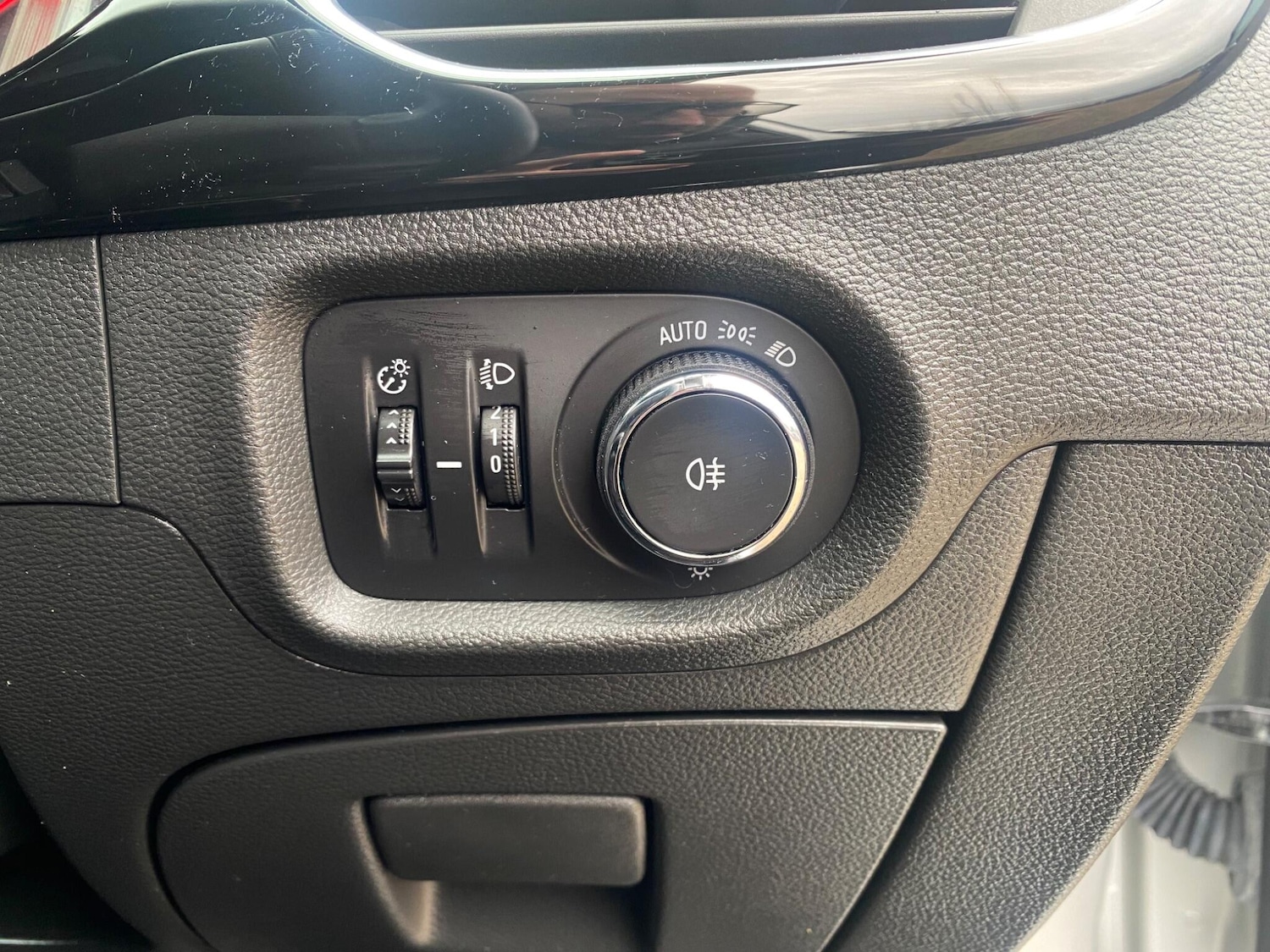 Used Vauxhall Astra 2019 for sale - 76562467: Photo 44