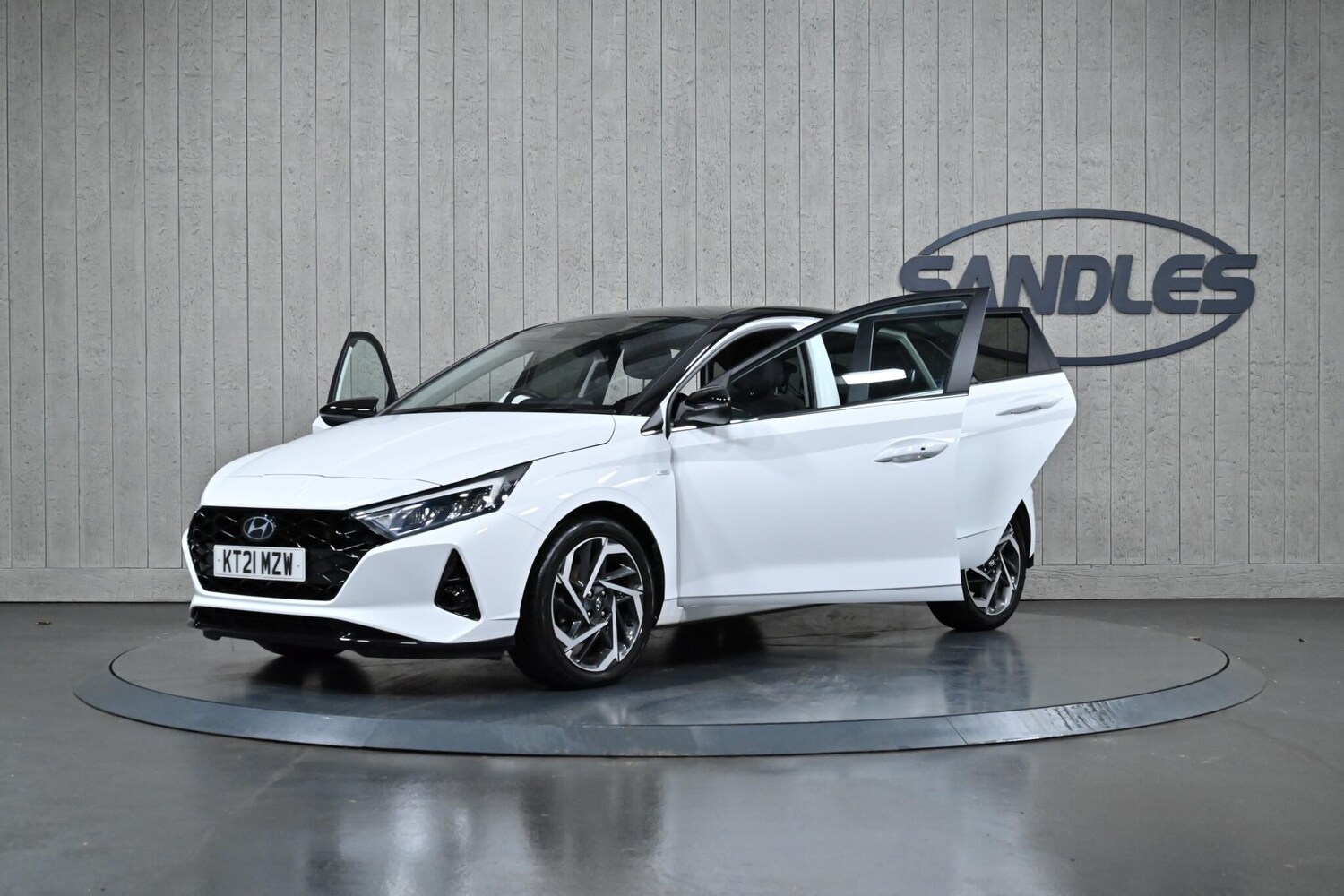 Used Hyundai i20 2021 for sale - 76714821: Photo 15