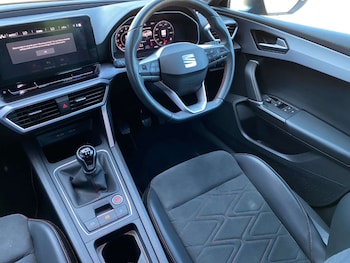 Used SEAT Leon 2022 for sale - 79179116: Photo