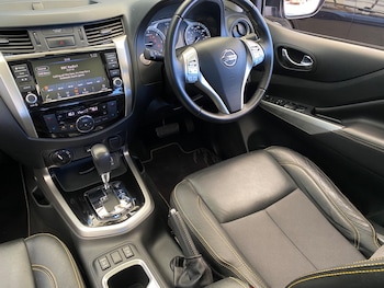 Used Nissan Navara 2019 for sale - 78538944: Photo