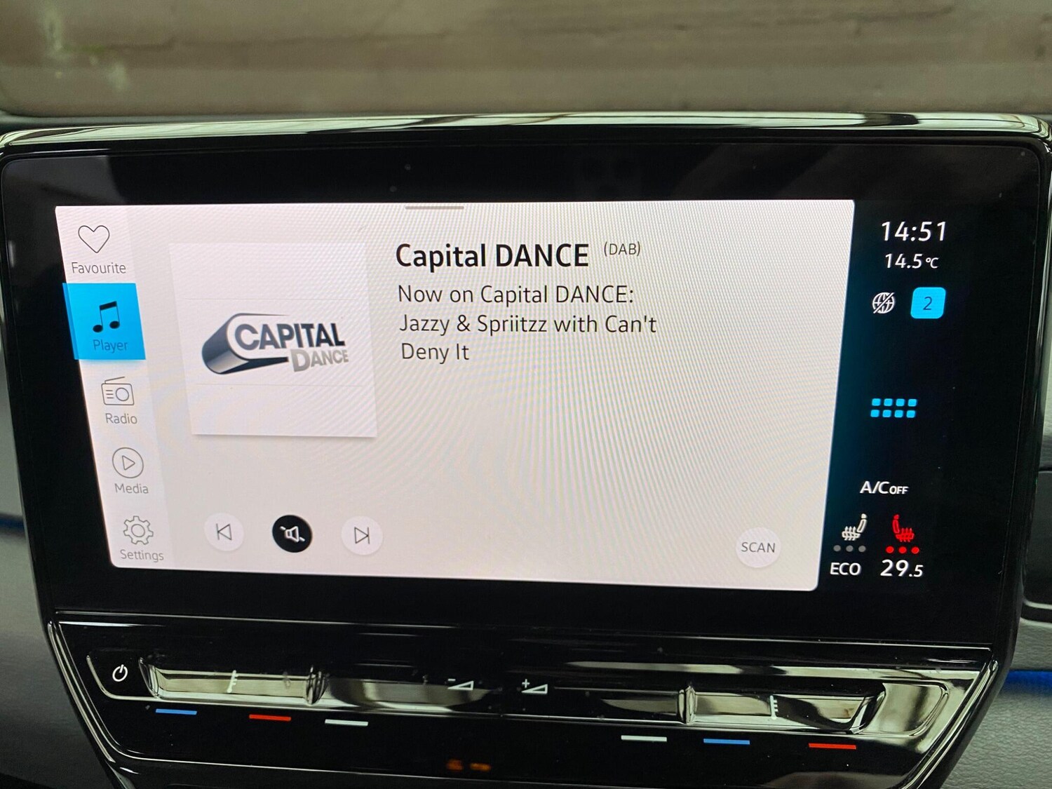 Used Volkswagen ID.3 2022 for sale - 77039958: Photo 37