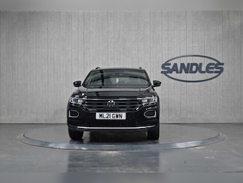 Used Volkswagen T-Roc 2021 for sale - 78577417: Photo
