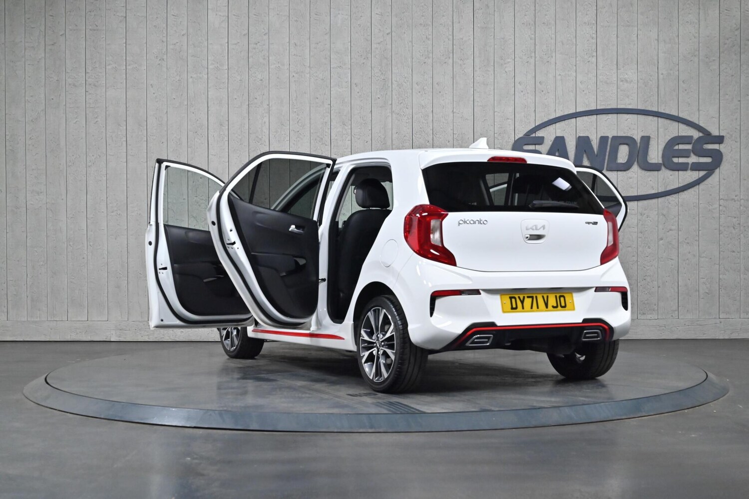 Used Kia Picanto 2021 for sale - 75622834: Photo 11