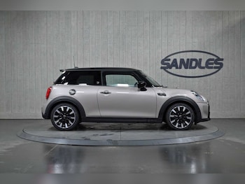 Used MINI Hatch 2021 for sale - 78577413: Photo