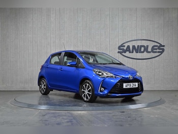 Used Toyota Yaris 2019 for sale - 78577533: Photo