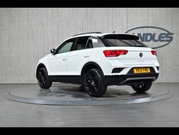 Used Volkswagen T-Roc 2021 for sale - 75013007: Photo