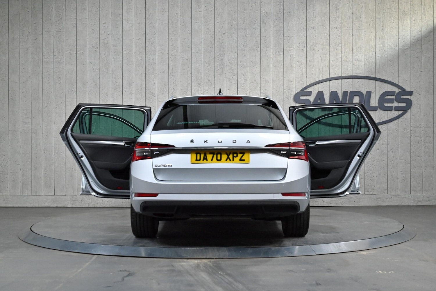 Used Skoda Superb 2020 for sale - 77440578: Photo 14