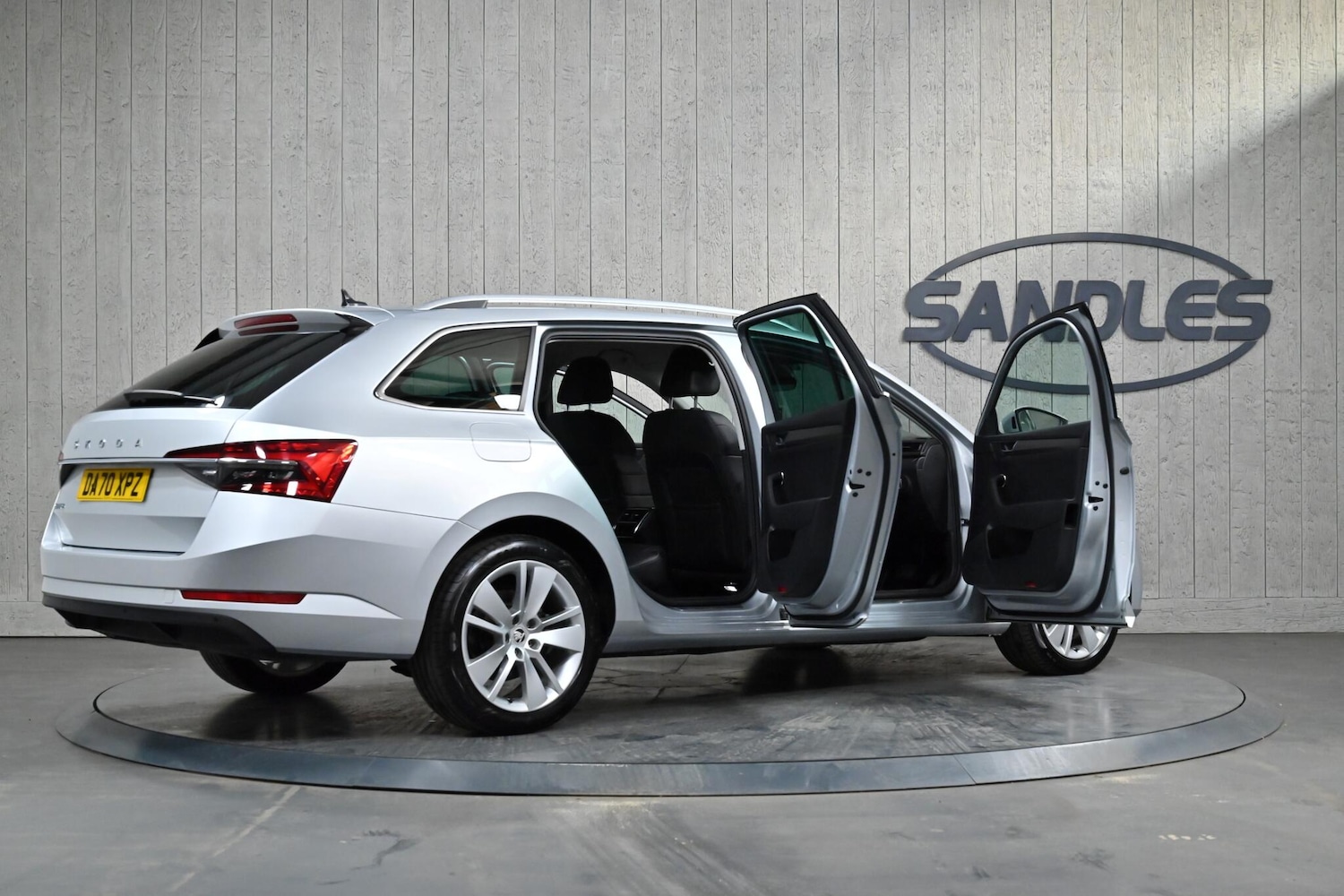 Used Skoda Superb 2020 for sale - 77440578: Photo 15