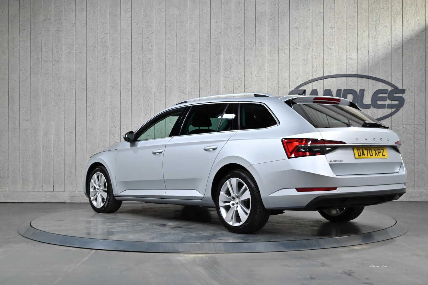 Used Skoda Superb 2020 for sale - 77440578: Photo 3