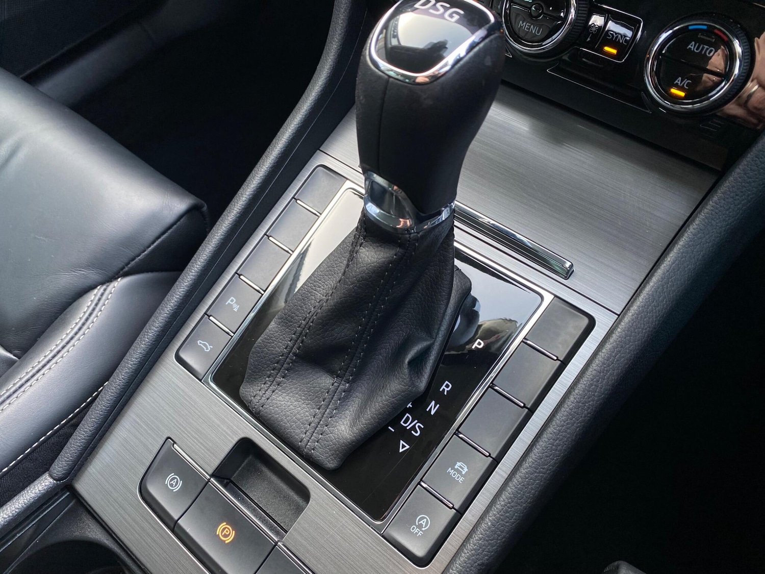 Used Skoda Superb 2020 for sale - 77440578: Photo 39