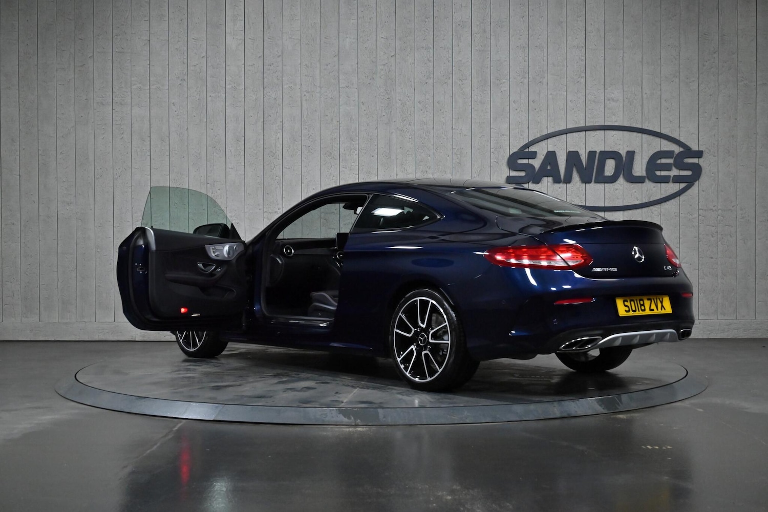 Used Mercedes-Benz C Class 2018 for sale - 77279797: Photo 11