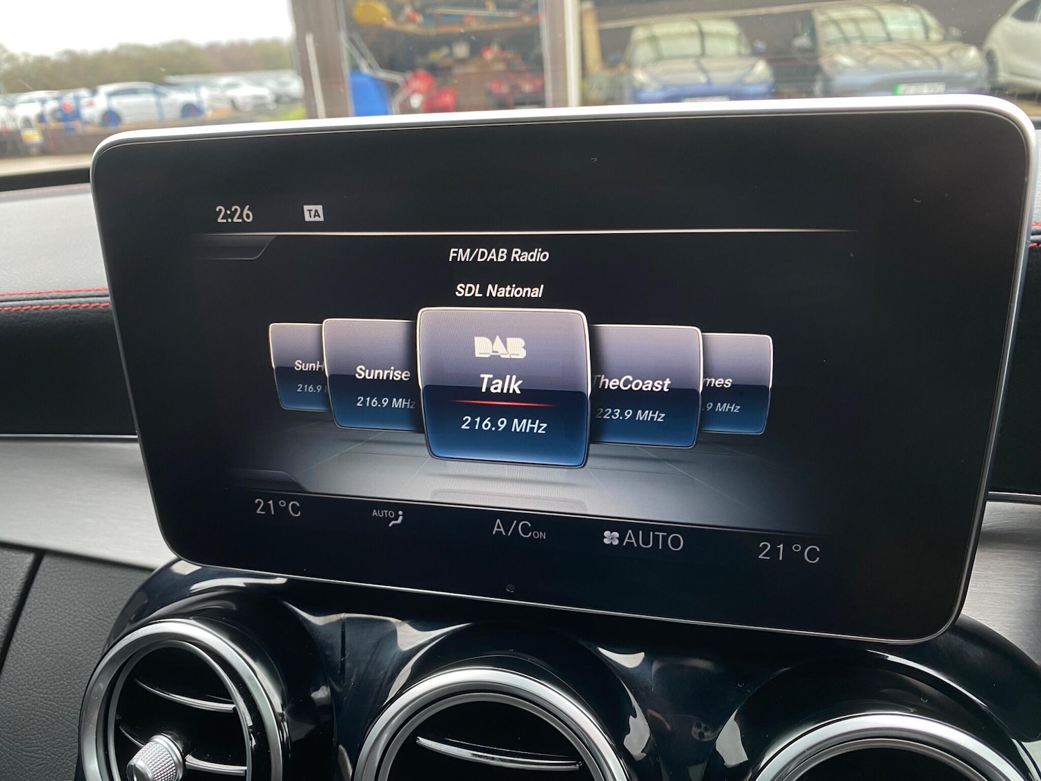 Used Mercedes-Benz C Class 2018 for sale - 77279797: Photo 32