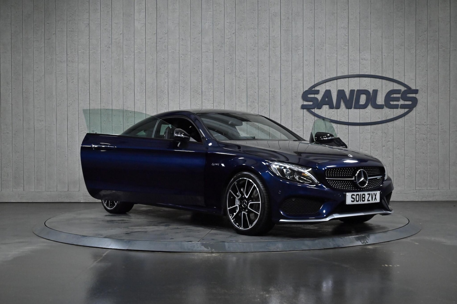 Used Mercedes-Benz C Class 2018 for sale - 77279797: Photo 8