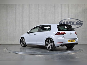 Used Volkswagen Golf 2019 for sale - 78640891: Photo