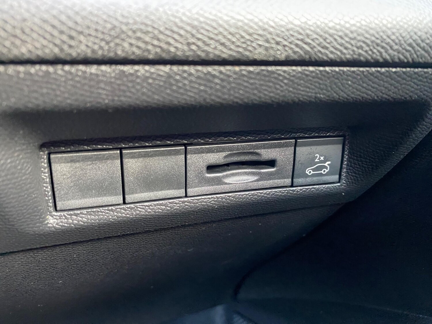 Used Peugeot 408 2024 for sale - 76388456: Photo 41