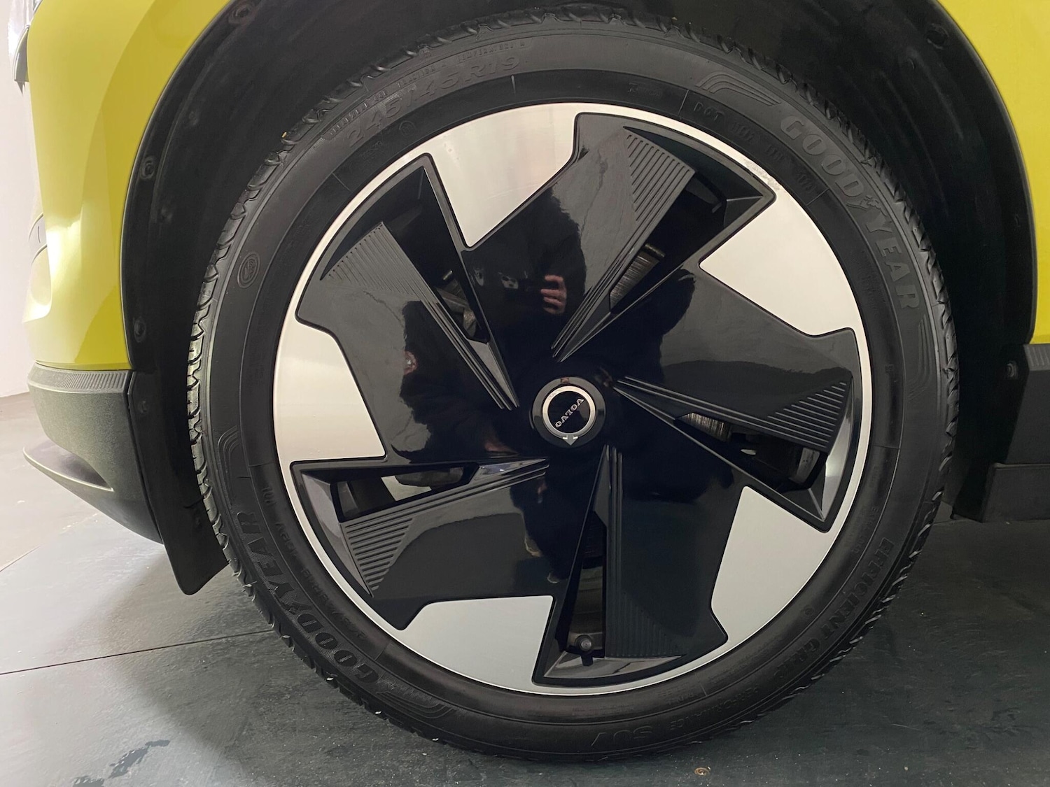 Used Volvo EX30 2024 for sale - 77081780: Photo 19