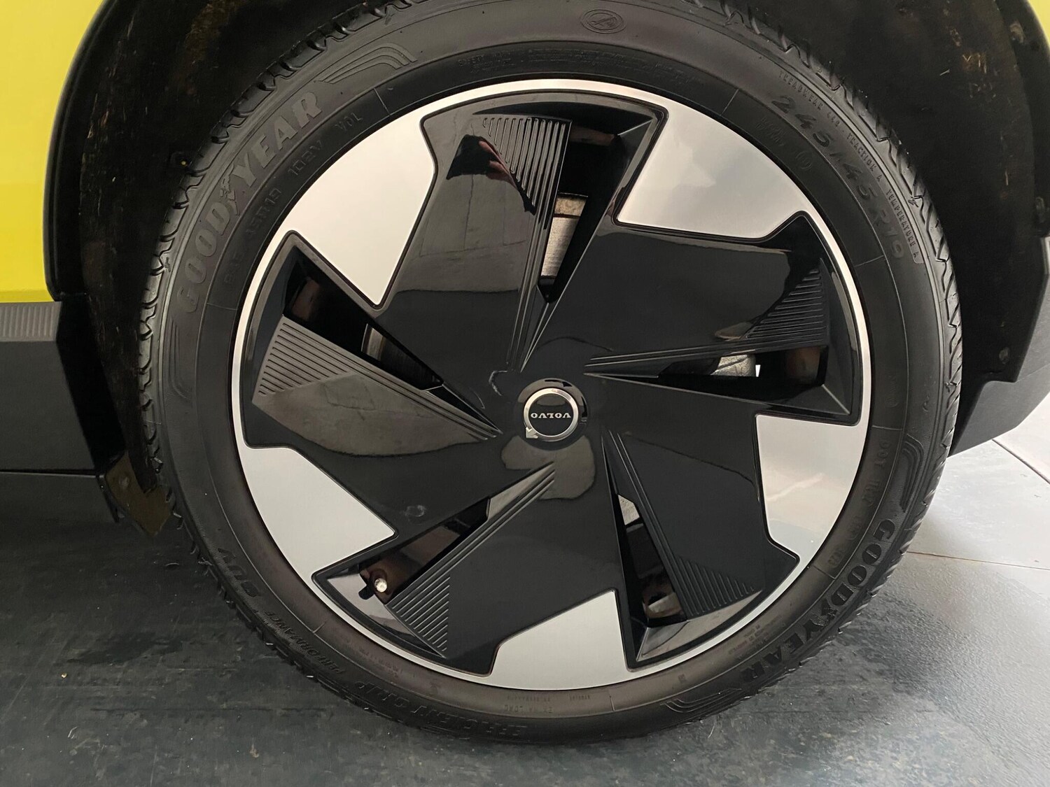 Used Volvo EX30 2024 for sale - 77081780: Photo 20