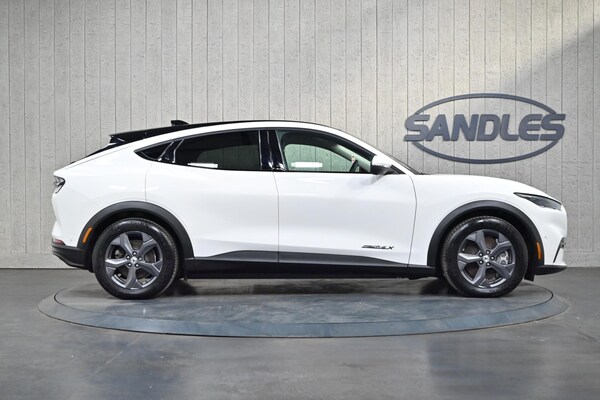 Used Ford Mustang Mach-E 2022 for sale - 75669818: Photo 3