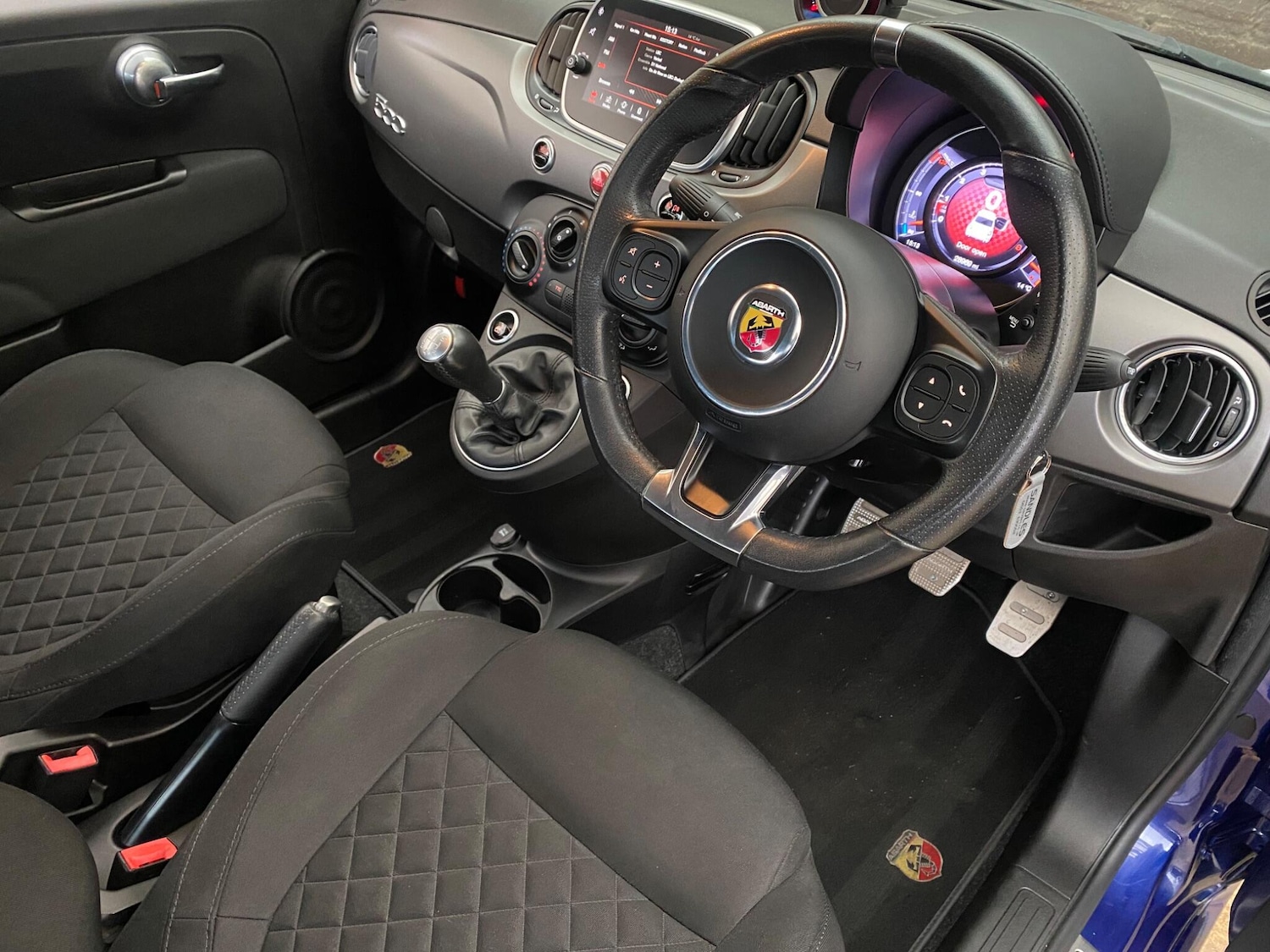 Used Abarth 595 2020 for sale - 77215448: Photo 2