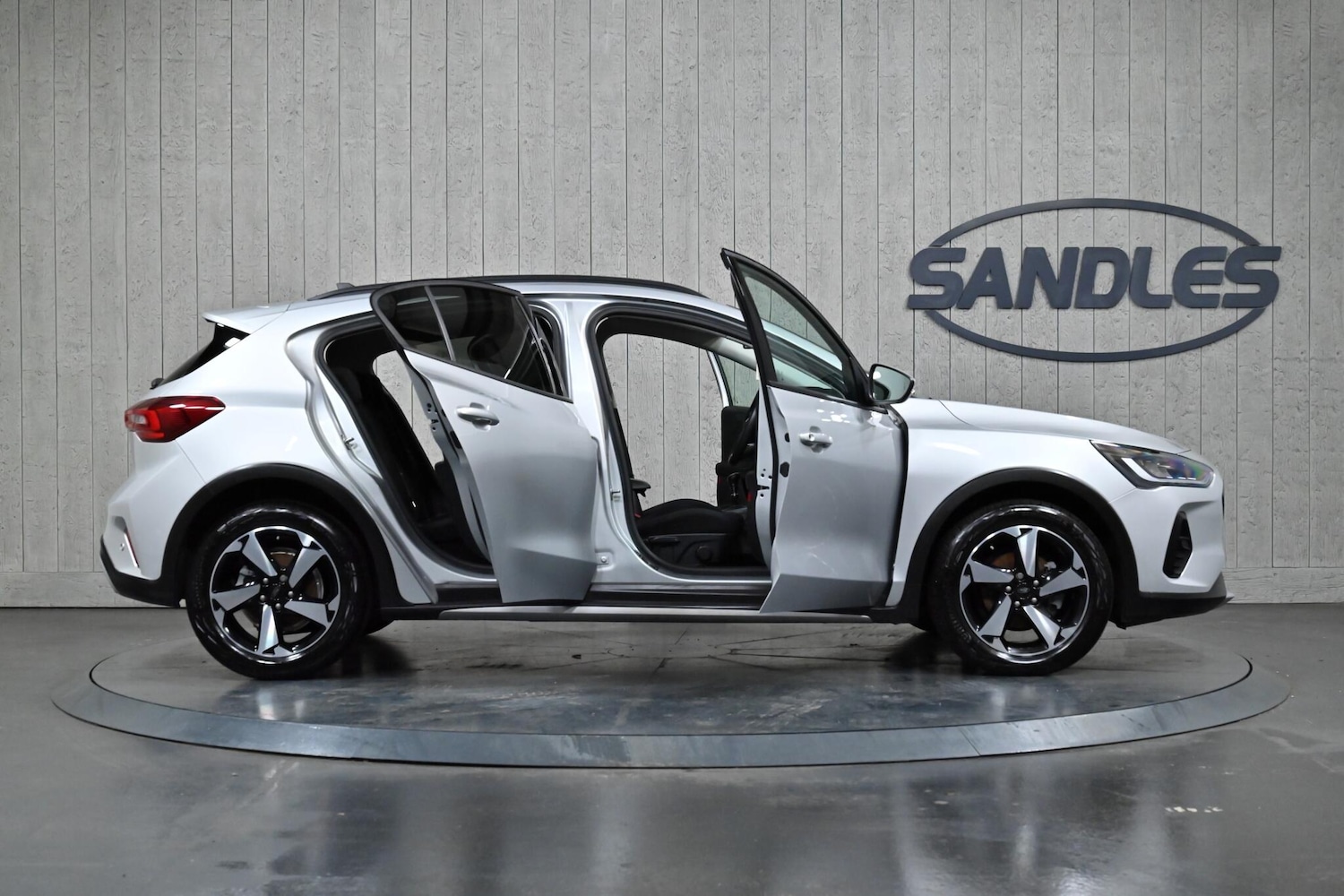 Used Ford Focus 2023 for sale - 76801240: Photo 10