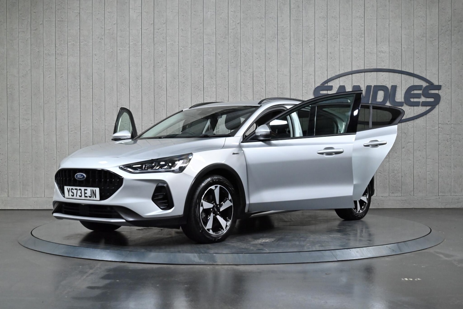 Used Ford Focus 2023 for sale - 76801240: Photo 14