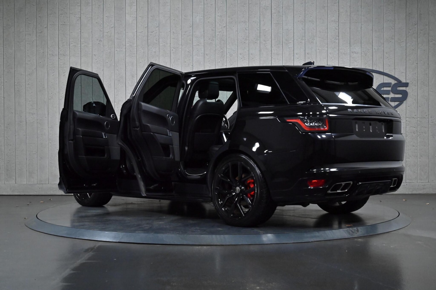 Used Land Rover Range Rover Sport 2018 for sale - 77174532: Photo 12