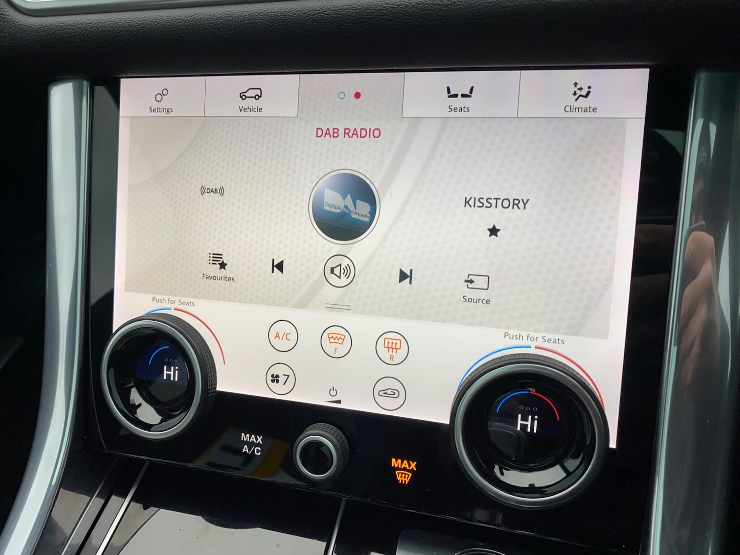 Used Land Rover Range Rover Sport 2018 for sale - 77174532: Photo 39