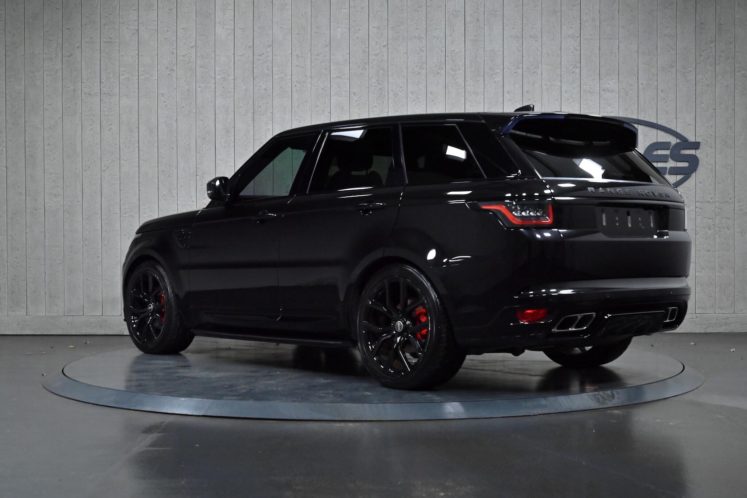 Used Land Rover Range Rover Sport 2018 for sale - 77174532: Photo 4