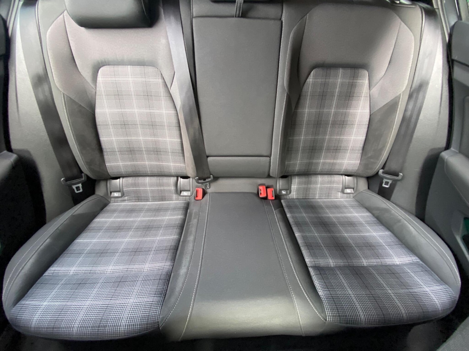 Used Volkswagen Golf 2022 for sale - 76152922: Photo 26