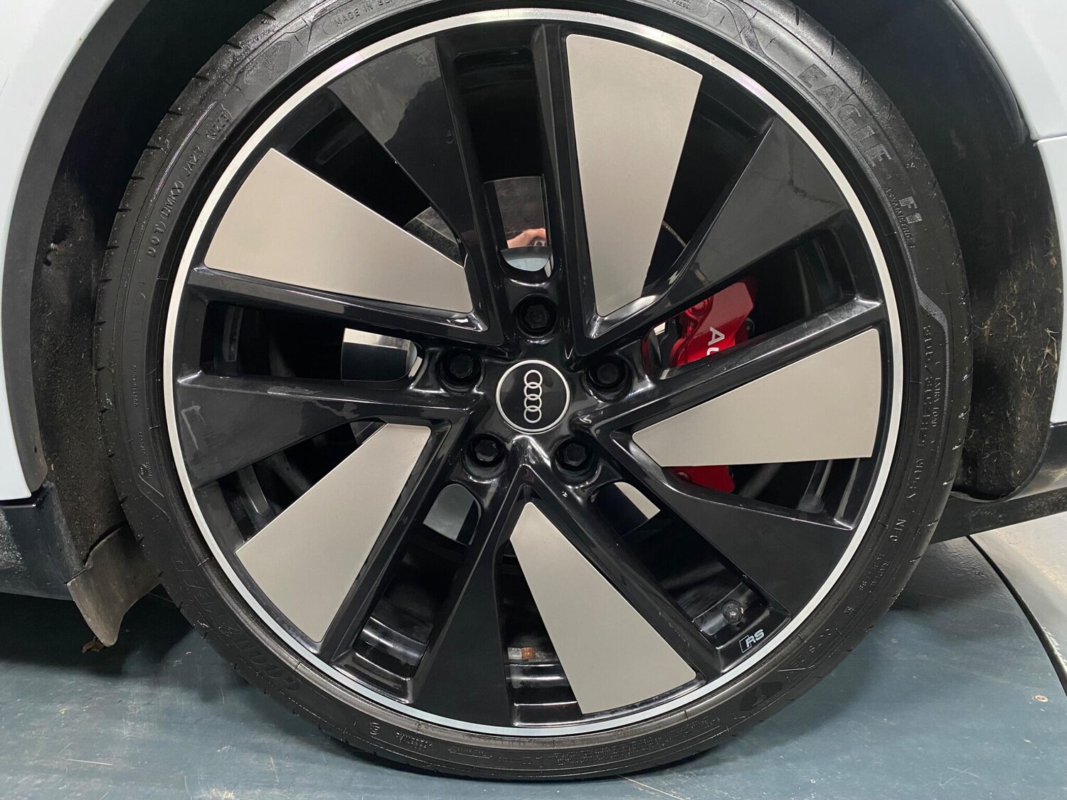 Used Audi RS e-tron GT for sale - 78035060: Photo 19