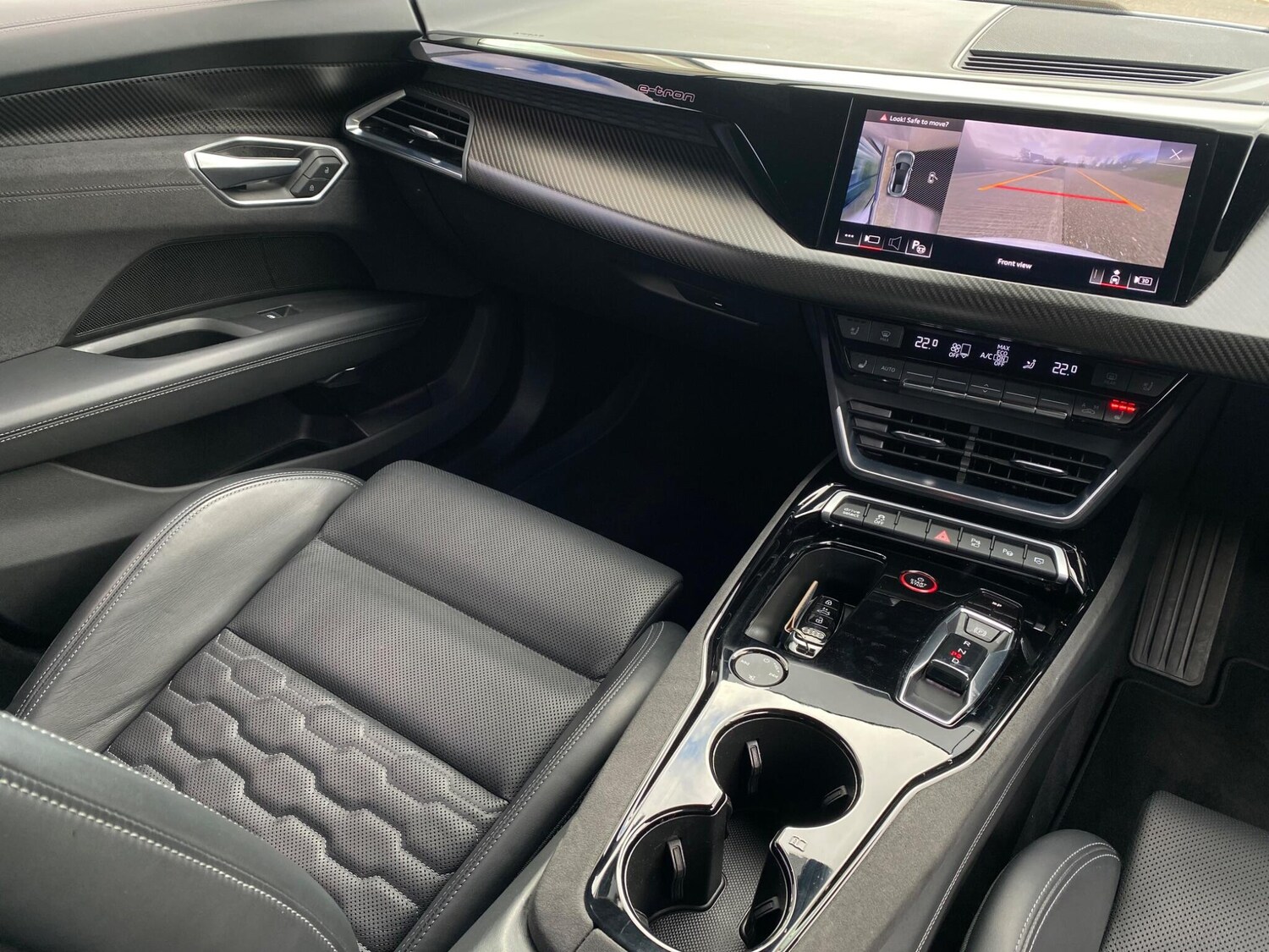 Used Audi RS e-tron GT for sale - 78035060: Photo 32