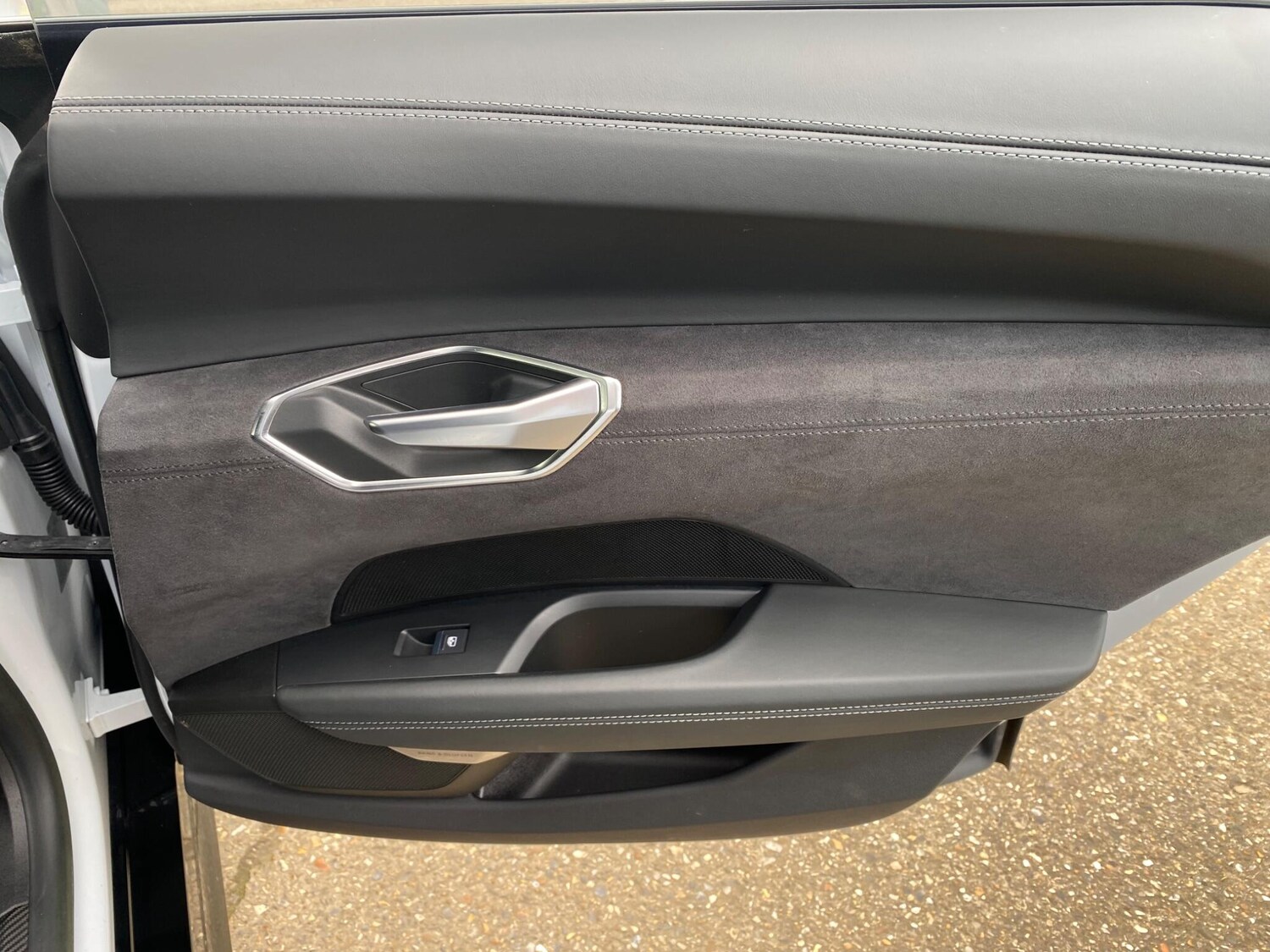 Used Audi RS e-tron GT for sale - 78035060: Photo 56