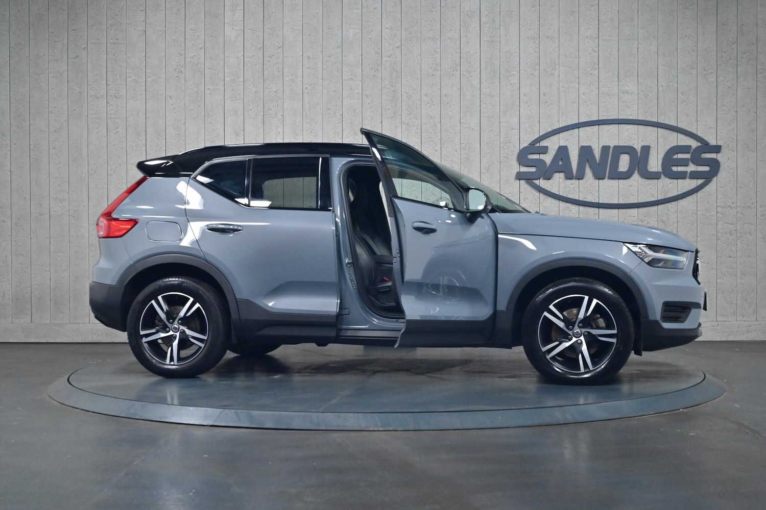 Used Volvo XC40 2021 for sale - 75669366: Photo 10