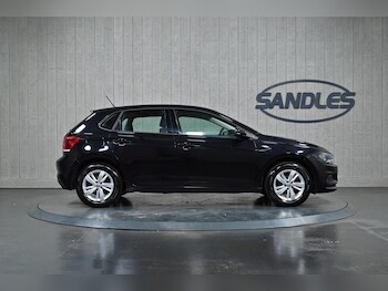 Used Volkswagen Polo 2019 for sale - 76850379: Photo