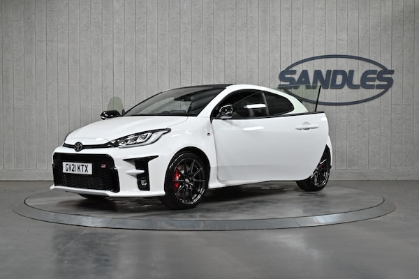 Used Toyota Yaris 2021 for sale - 74850247: Photo 14