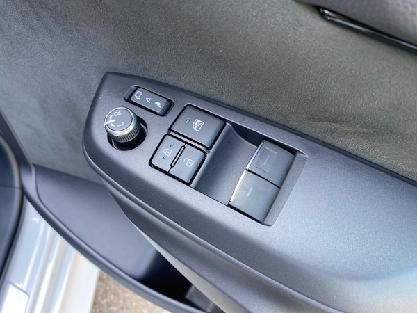 Used Toyota Yaris 2021 for sale - 74850247: Photo 43