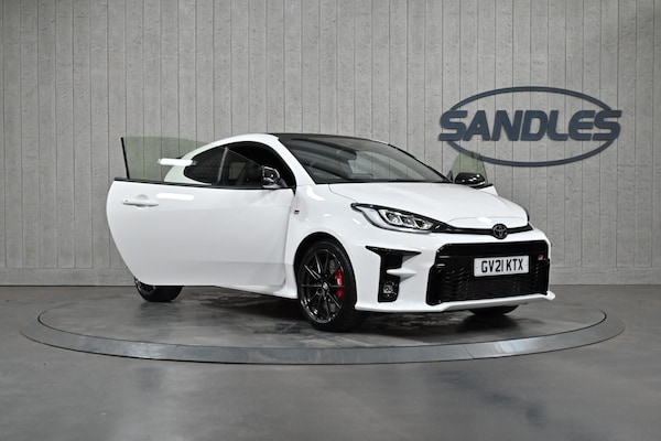 Used Toyota Yaris 2021 for sale - 74850247: Photo 8